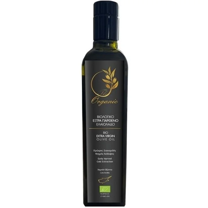 Organic Extra Virgin Olive Oil by Panikos Matsoukas
